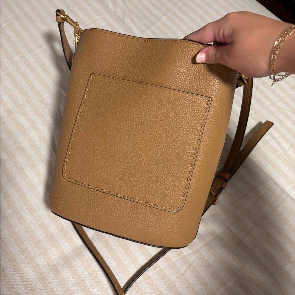 Tory Burch Bucket Bag - Picture 3 of 4